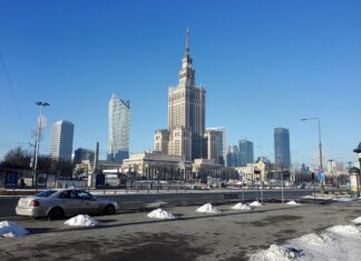 Ile w Polsce jest 100 latków?