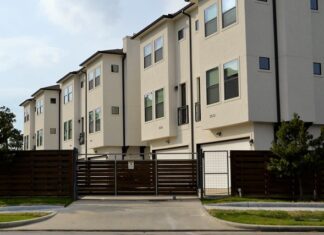 Jaka jest średnia pensja w Polsce?